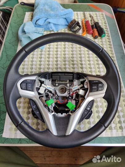 Руль Honda Cr-z
