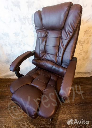 Компьютерное кресло с массажем. Новое