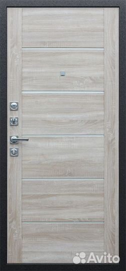 Входная дверь 