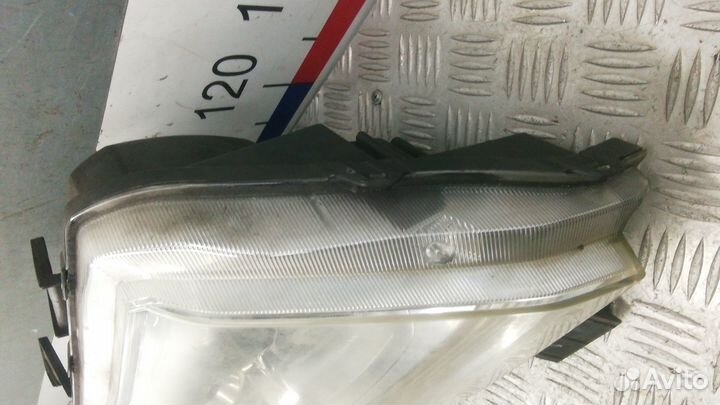 Фара Suzuki Grand Vitara (2005-2012)