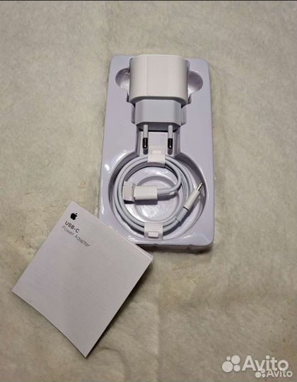 Адаптер Apple 20W + Кабель USB-C-Lightning