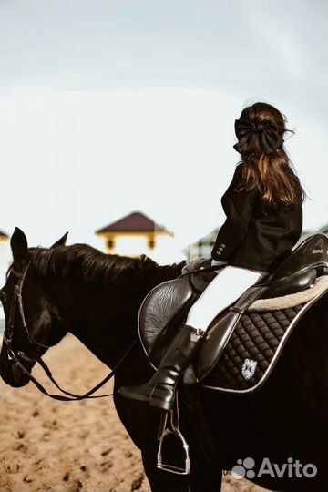 Пиджак и сапоги для девочки