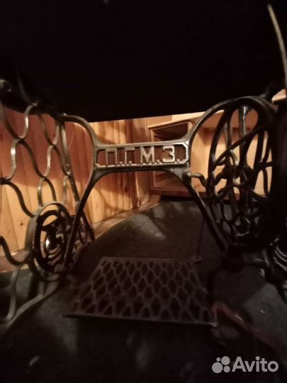 Швейная машина Singer