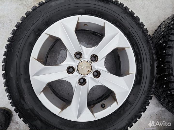 Колеса ikon autograph r15 на FordFocus 2