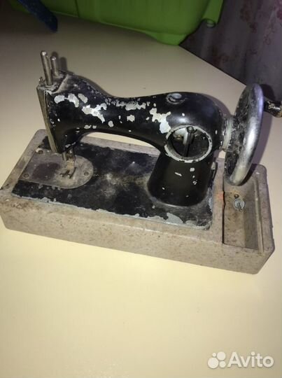 Детская швейная машина