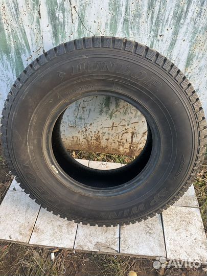 Dunlop SP Winter Ice 01 265/70 R16