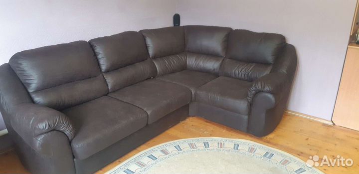 Перетяжка мягкой мебели