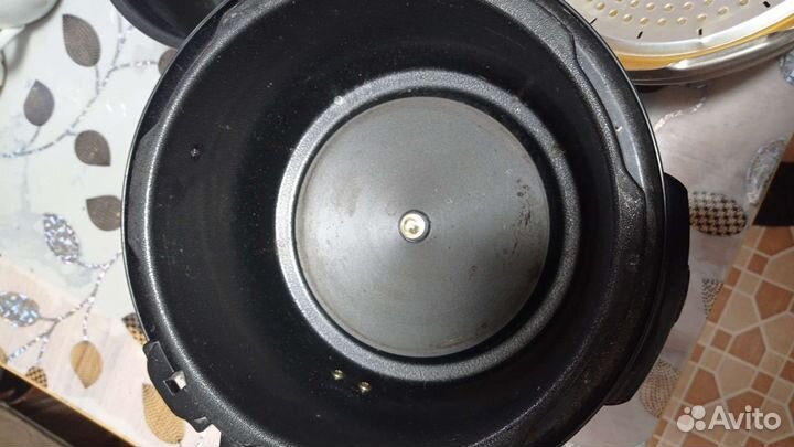 Мультиварка redmond