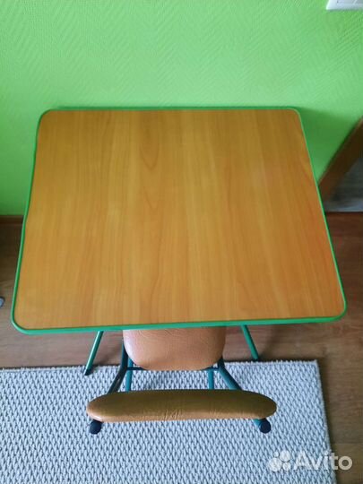 Детский стол и стульчик