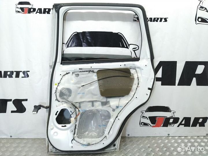 Дверь задняя Mitsubishi Outlander