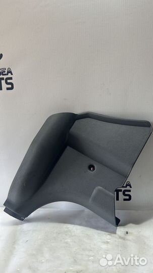 Накладка стойки Hyundai Accent 8585425000 передняя