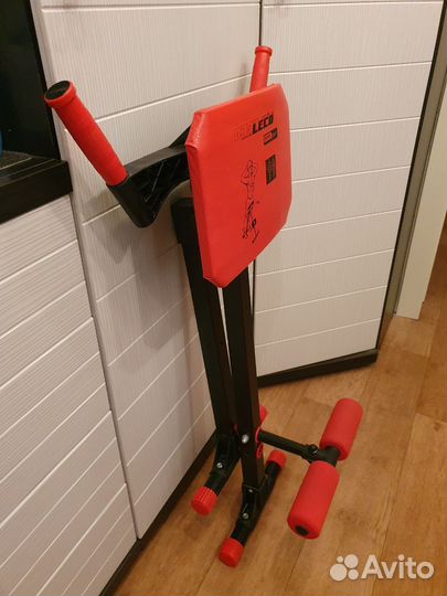 Скамья для мышц спины - Гиперэкстензия