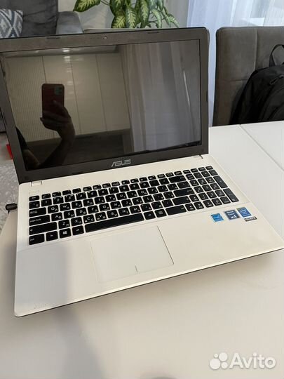 Ноутбук asus