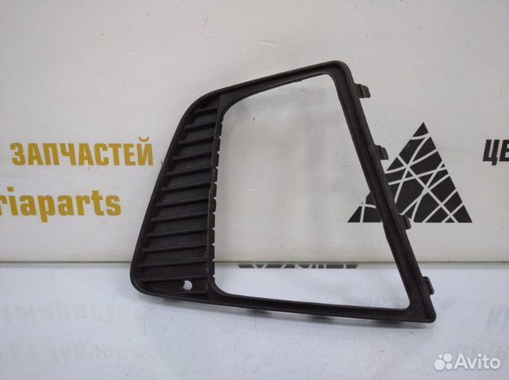 Накладка противотуманной фары правая Hyundai Creta