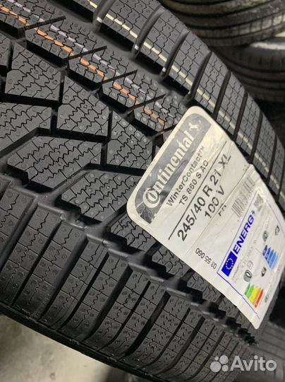 Continental ContiWinterContact TS 860S 245/40 R21