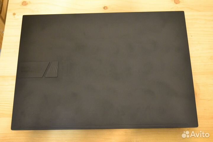 Ноутбук asus VivoBook Pro 16X oled M7600