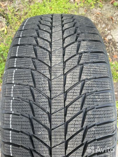 Triangle PL01 245/50 R20 102T