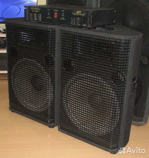 Колонки R215-Pro 800W Stereo 2ш в дереве+AMP Power