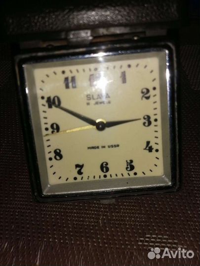 Часы дорожные