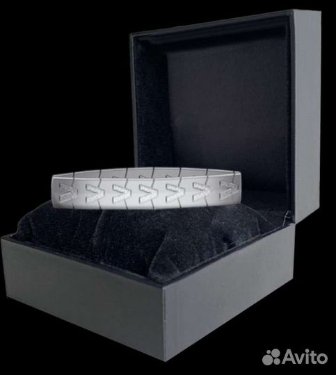 Титановый браслет визион