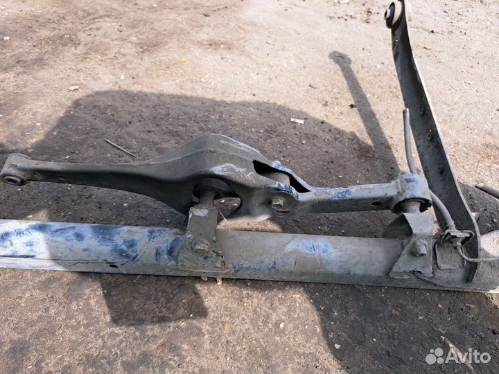 Балка Nissan Almera N15 седан