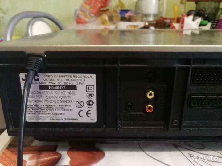 Видеомагнитофон JVC HR-S9700EU hi-fi stereo