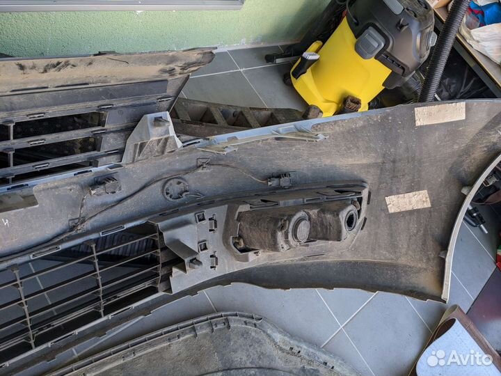 Бампер Фольксваген Поло