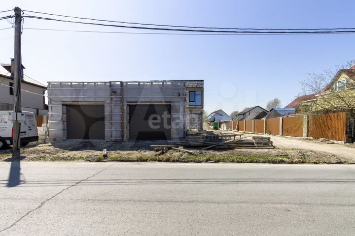 Дом 243,2 м² на участке 12,6 сот.