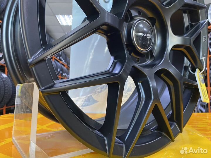 Литые диски R17