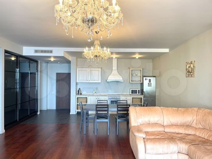 3-к. квартира, 145 м², 12/14 эт.