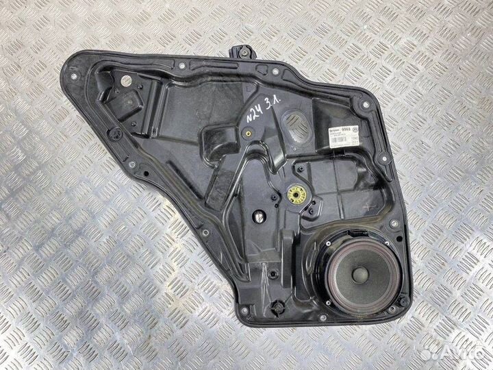 Стеклоподъемник задний левый Volkswagen Tiguan 5N1