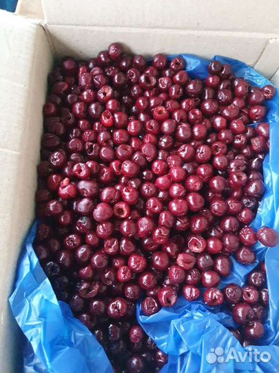 Клубника,Шпинат, петрушка, укроп, зелень