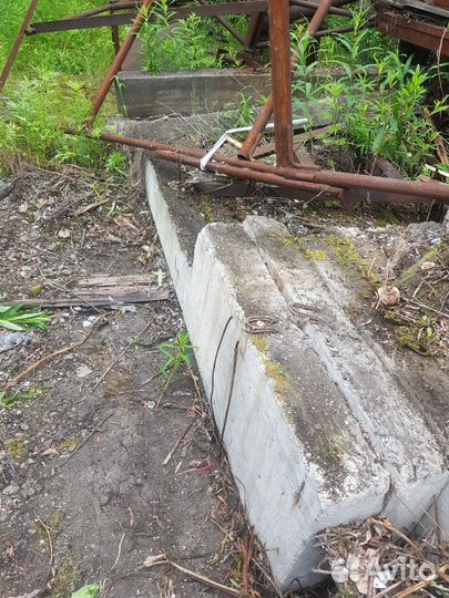 Столбы под плиты