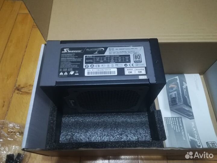 Блок питания Seasonic Platinum-1000 watt (PFC F3)