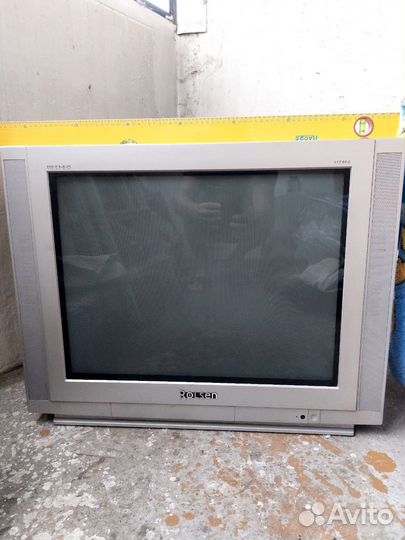 Продам телевизор