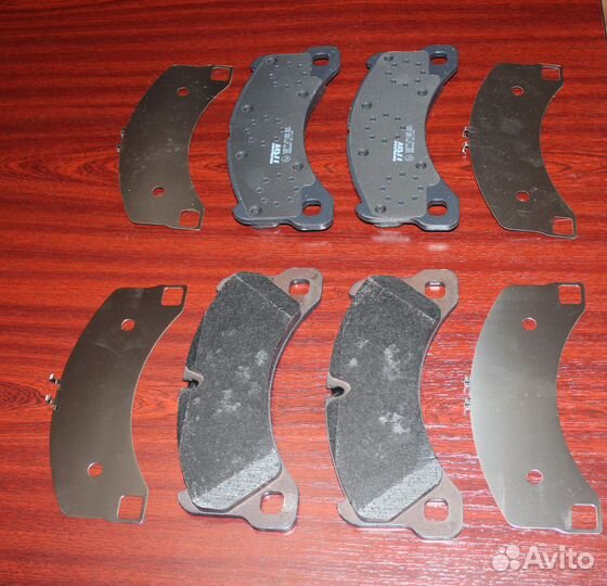 Колодки тормозные передние Porsche Cayenne