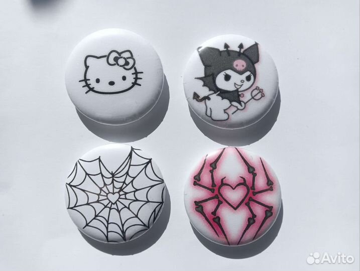 Набор значков