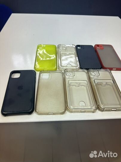 Чехлы для iPhone 11