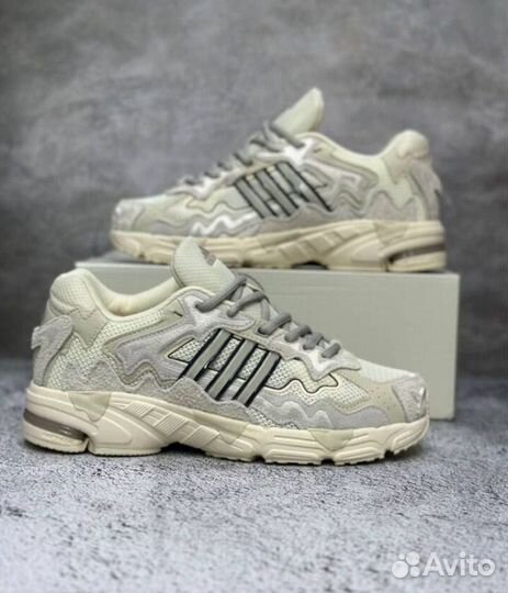 Adidas response cl bad bunny