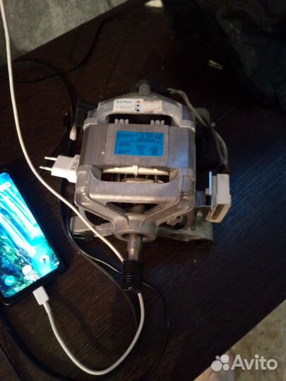 Двигататель стиральной машины
