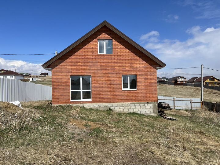 Коттедж 100 м² на участке 10 сот.