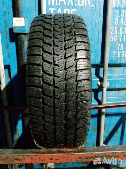 Bridgestone Blizzak LM-25 205/45 R17 84V