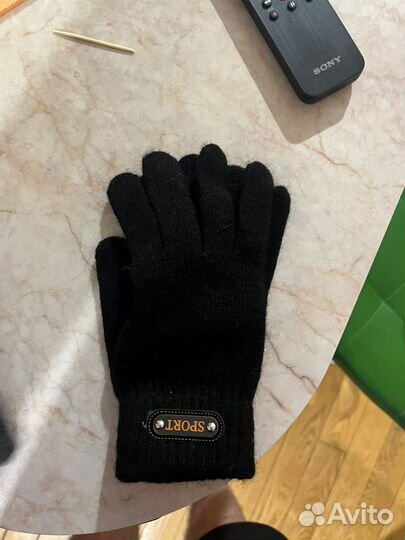 Перчатки детские зимние и варежки