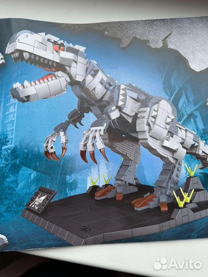Конструктор пластиковый Индоминус рекс
