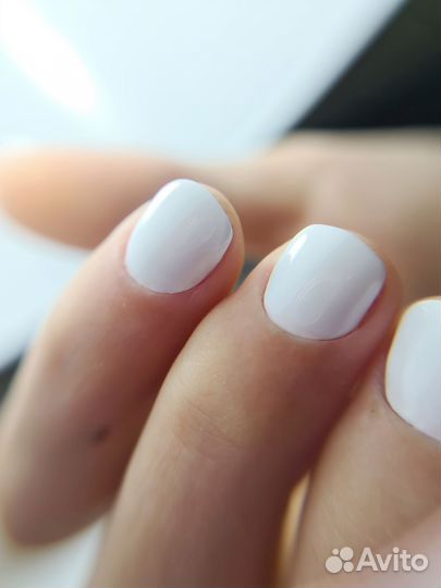 Маникюр с покрытием- 600