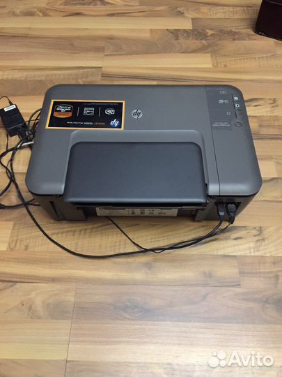 Принтер/сканер/копир HP Deskjet1050 цв печать