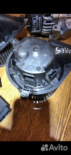 Генератор И прочяя электроника на мерседес вито 63