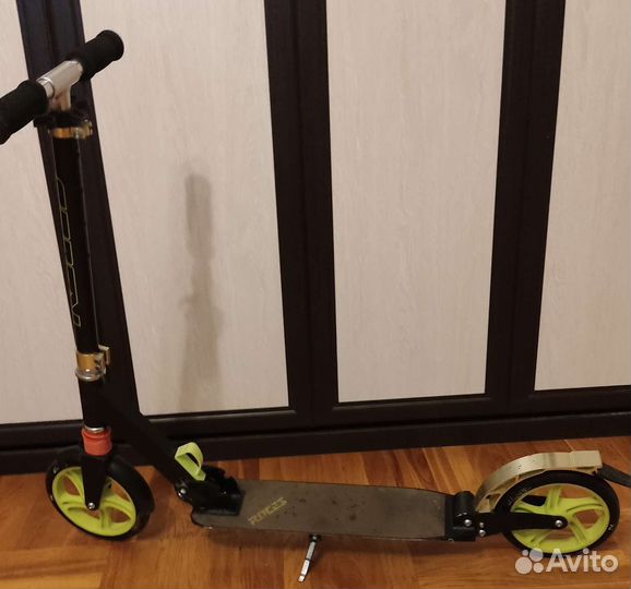 Самокат взрослый 120 кг б/у