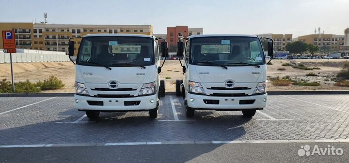 Hino 300 (Dutro), 2024