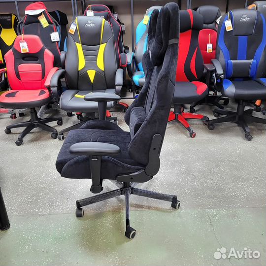 Компьютерное игровое кресло